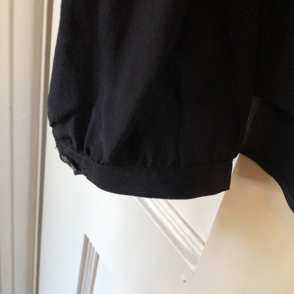 Silk long sleeved blouse and black lace Zapa Paris - Picture 3 of 6